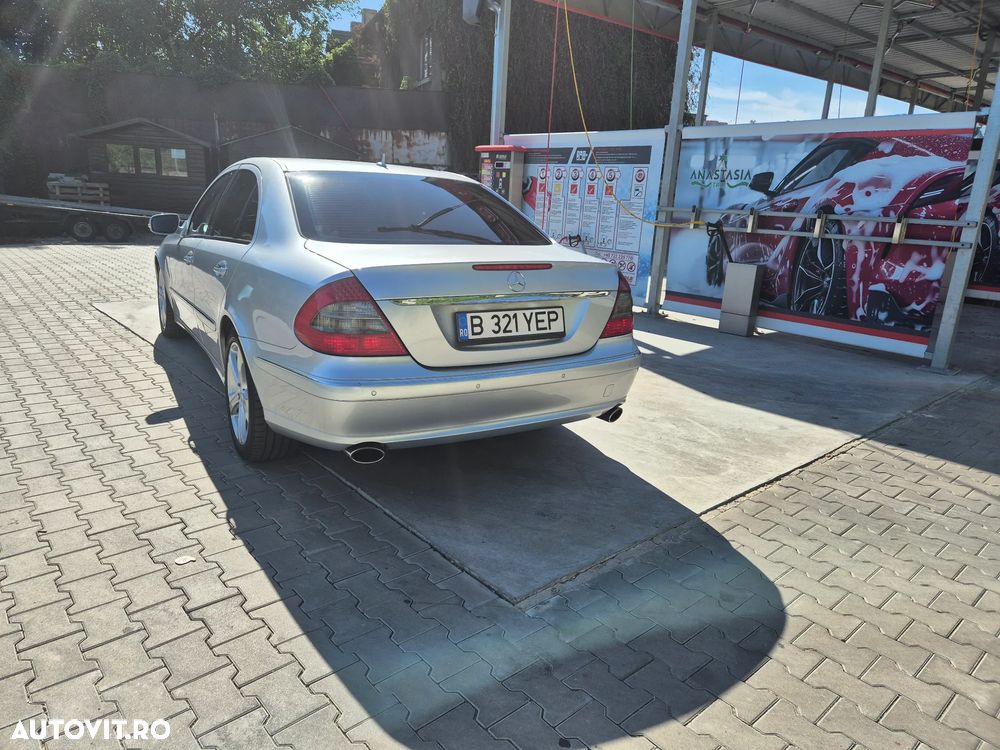 Mercedes-Benz E - 6
