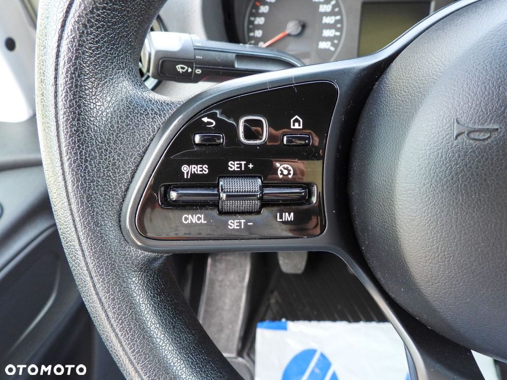 Mercedes-Benz SPRINTER 316 CHŁODNIA KONTENER 0*C WINDA 8 PALET TEMPOMAT PNEUMATYKA KLIMATYZACJA  160KM - 30