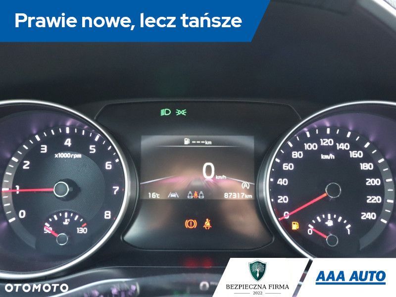 Kia Ceed - 13