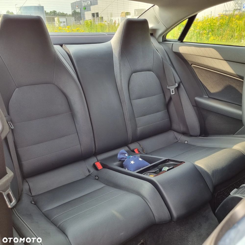 Mercedes-Benz Klasa E 350 4-Matic - 8