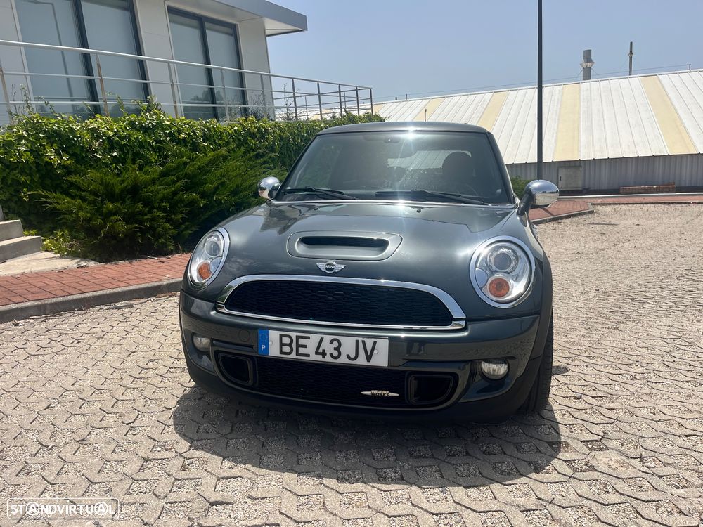 MINI Coupé John Cooper Works - 3