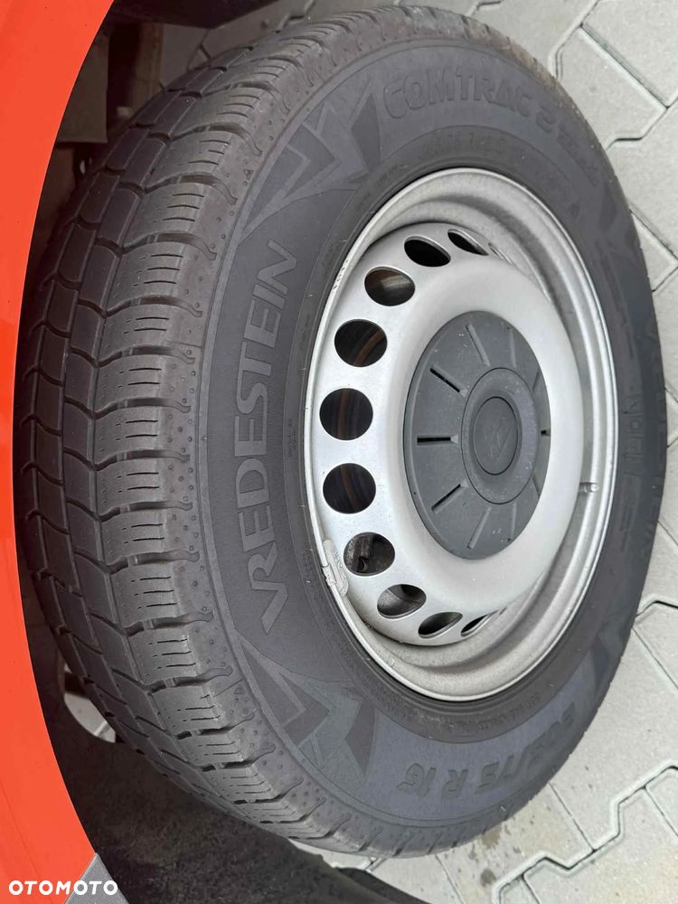 MAN TGE 3.140 FURGON L3H3 - 13