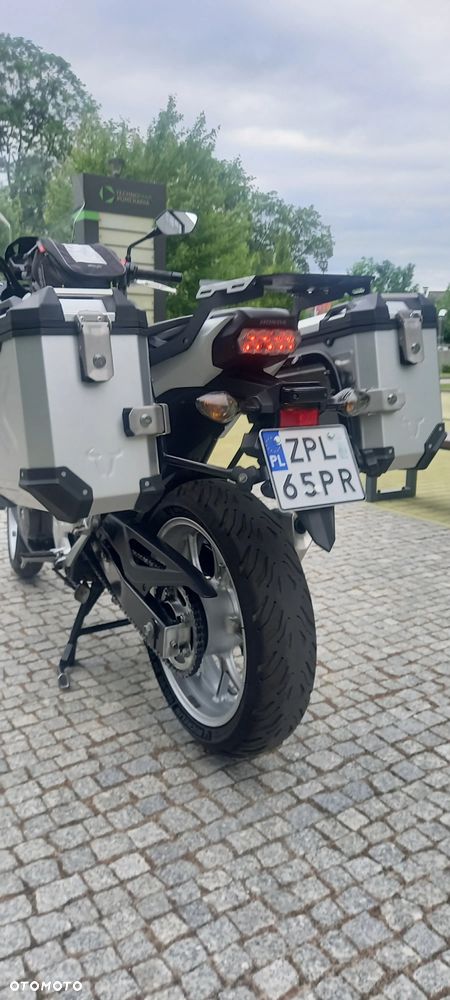 Honda NC - 27