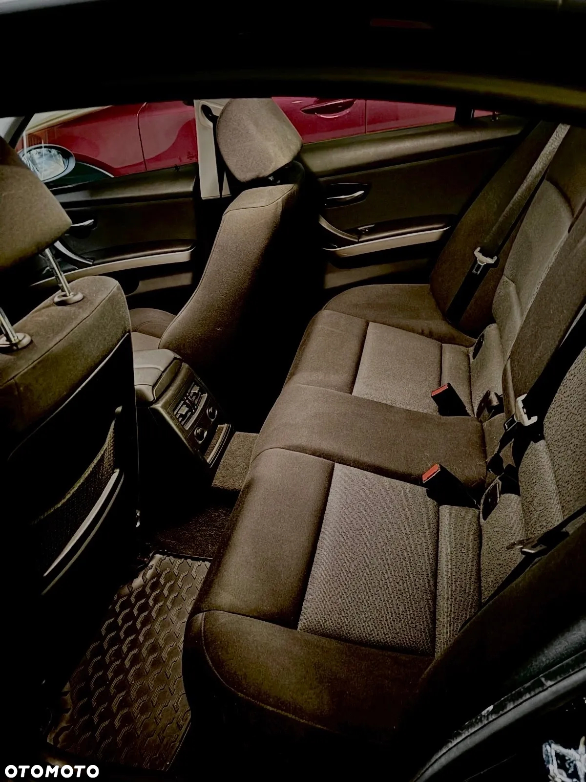 BMW Seria 3 320i - 16