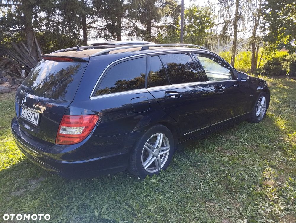 Mercedes-Benz Klasa C 220 CDI DPF (BlueEFFICIENCY) Avantgarde - 6
