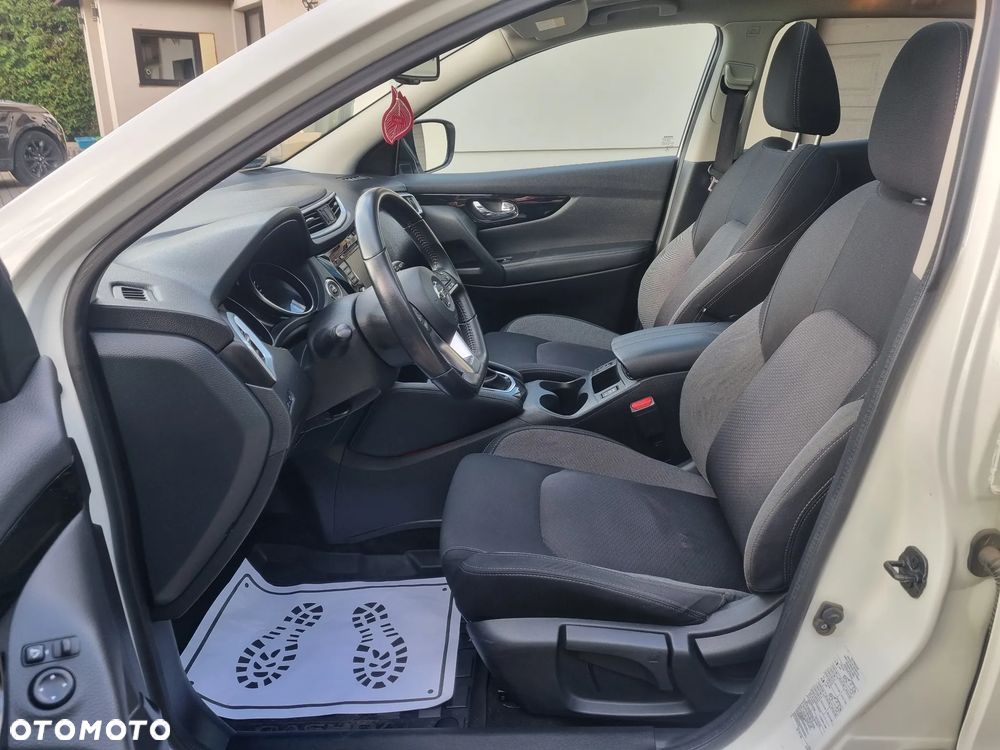 Nissan Qashqai 1.3 DIG-T Tekna DCT - 12