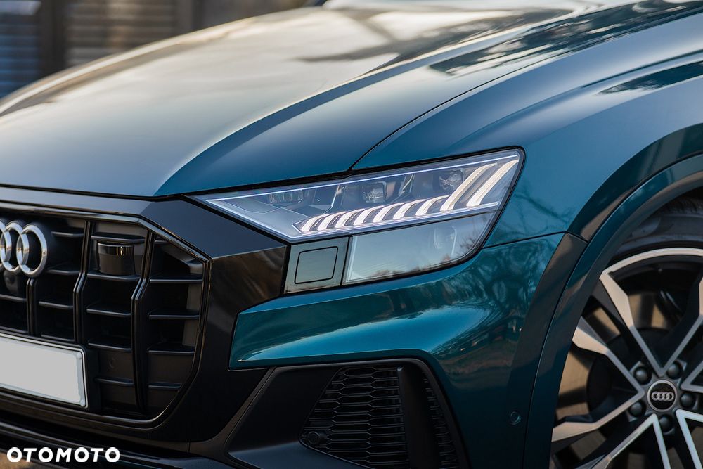 Audi SQ8 - 17
