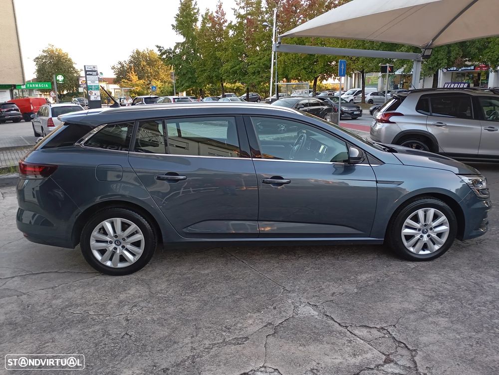 Renault Mégane Sport Tourer 1.6 E-Tech Plug-In Hybrid Techno - 4