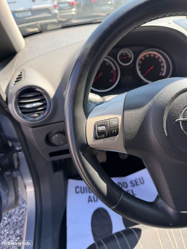 Opel Corsa 1.3 CDTi Enjoy - 28