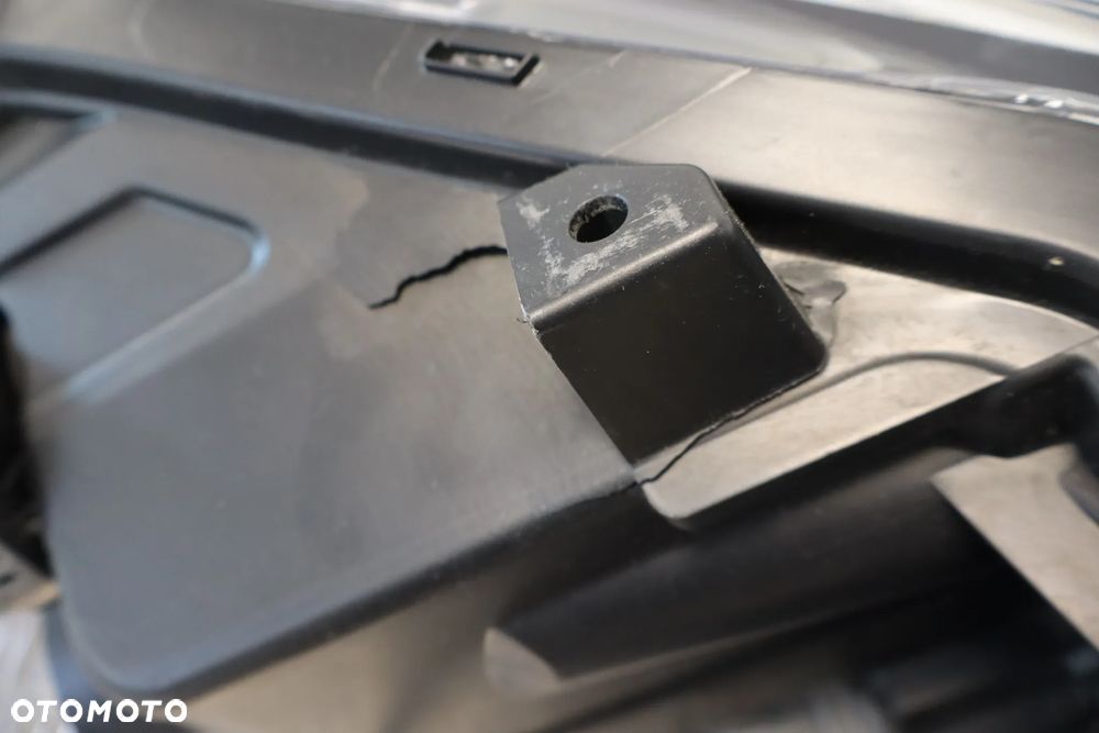 LAMPA PRZEDNIA PRZÓD LEWA NISSAN LEAF II 2 FULL LED 26060-5SH5A 2017 - 24