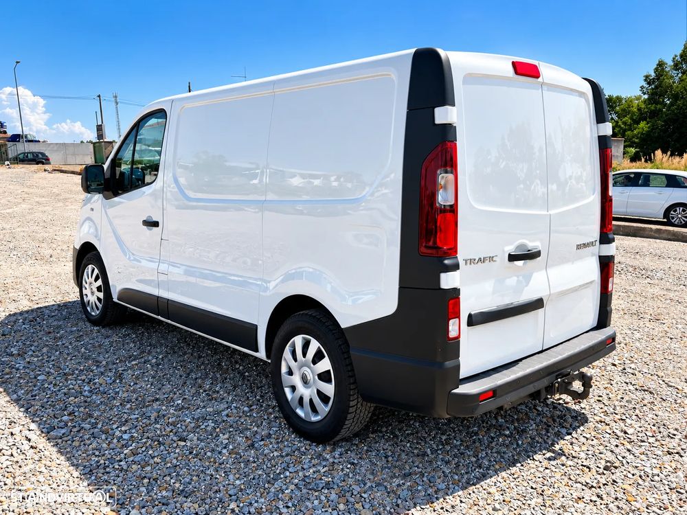 Renault Trafic L1H1 125CV - 5