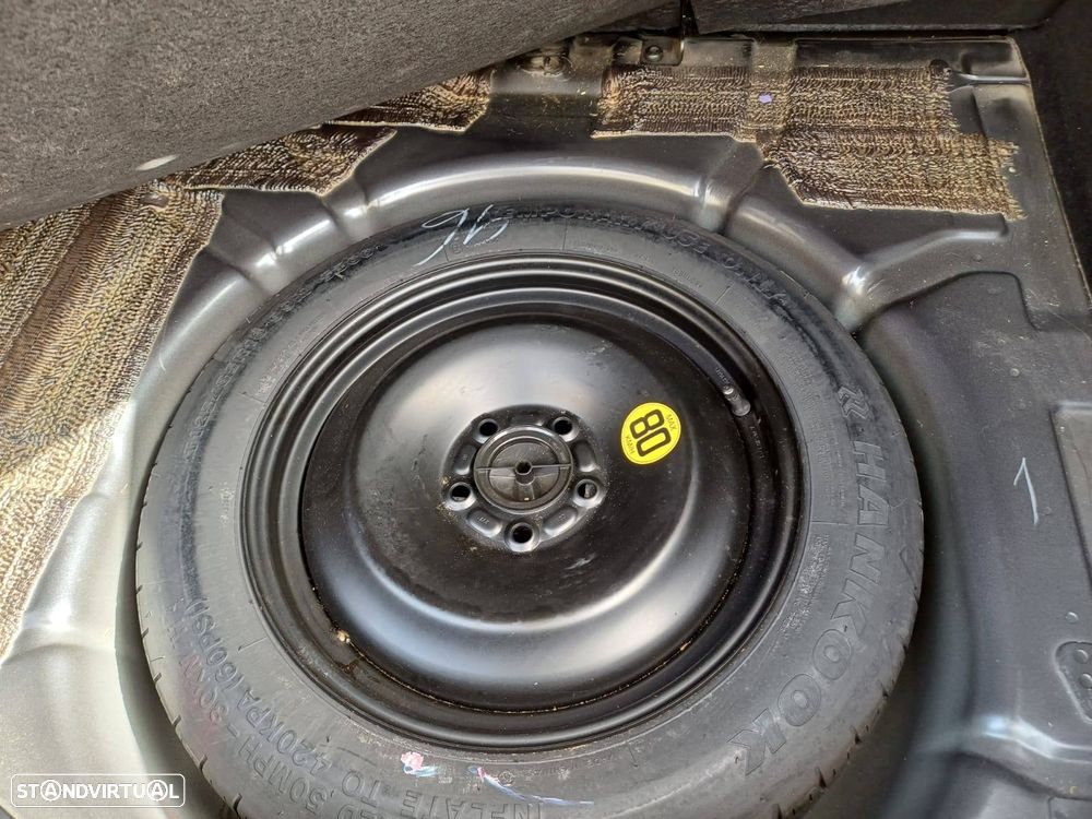 Ford Focus 1.6 TDCi Ghia - 17