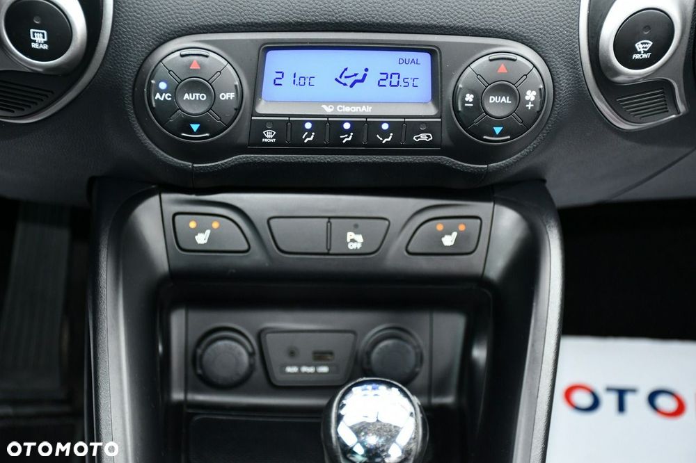 Hyundai ix35 2.0 CRDi Premium 2WD - 21