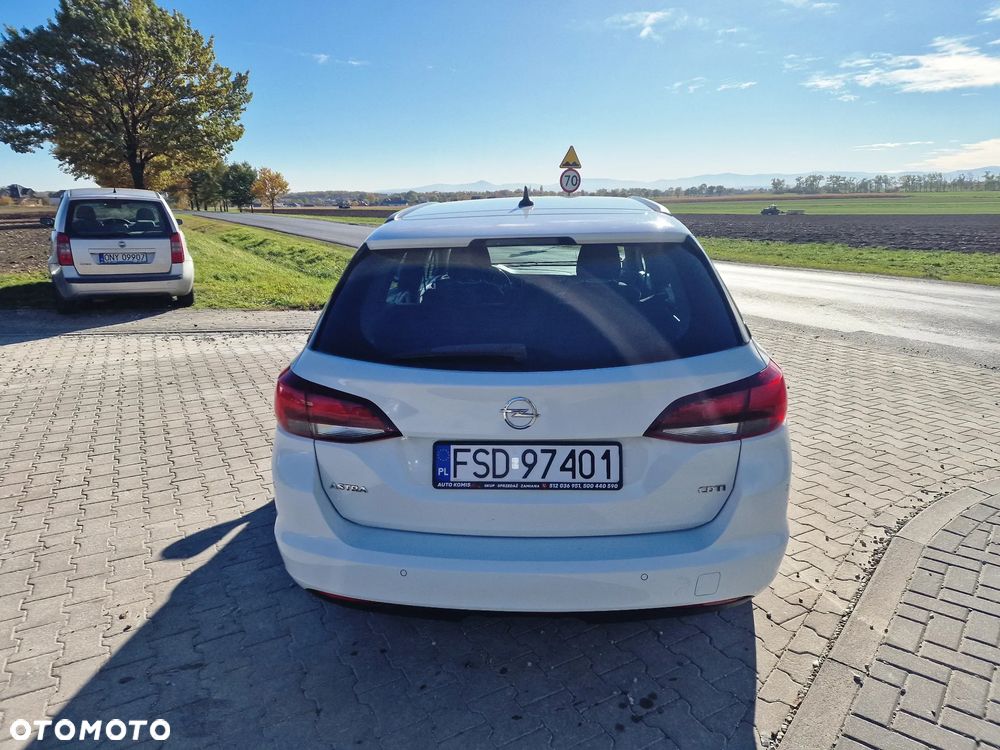 Opel Astra 1.6 CDTI DPF ecoFLEX TourerStart/Stop Style - 11