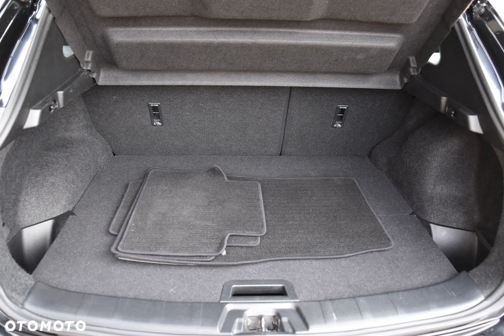 Nissan Qashqai 1.6 DIG-T 360 - 24