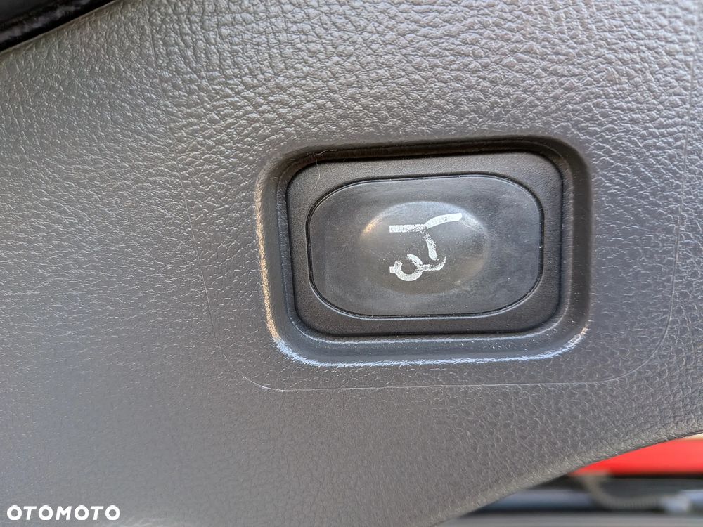 Ford Mondeo - 23