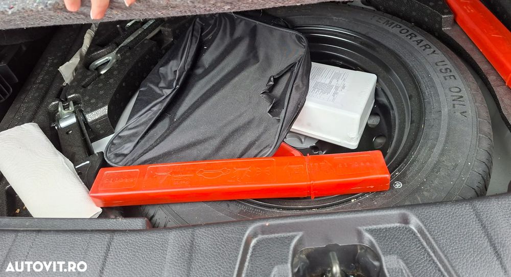 Nissan Qashqai 1.3 l MHEV X-Tronic Tekna - 8