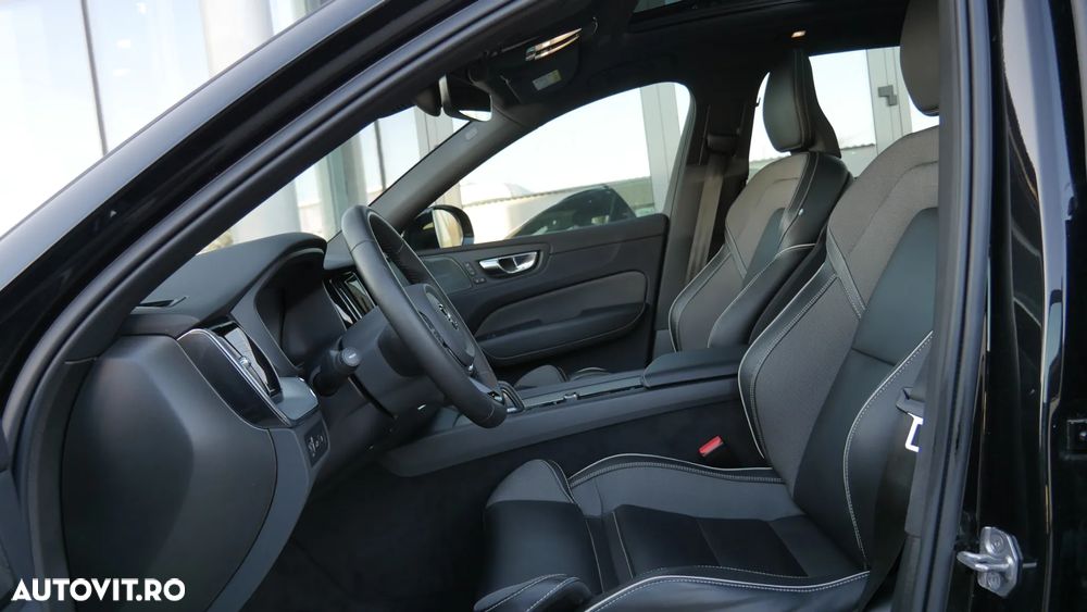 Volvo XC 60 T6 AWD Recharge Geartronic RDesign - 17