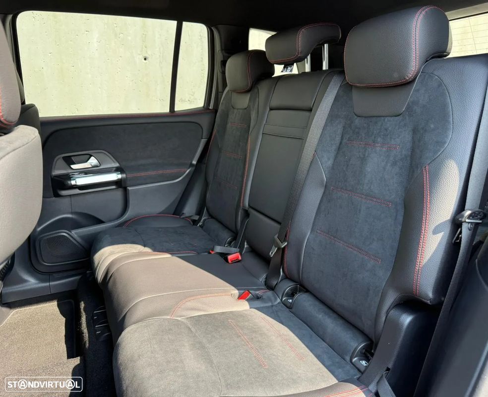 Mercedes-Benz GLB 200 d AMG Line - 19