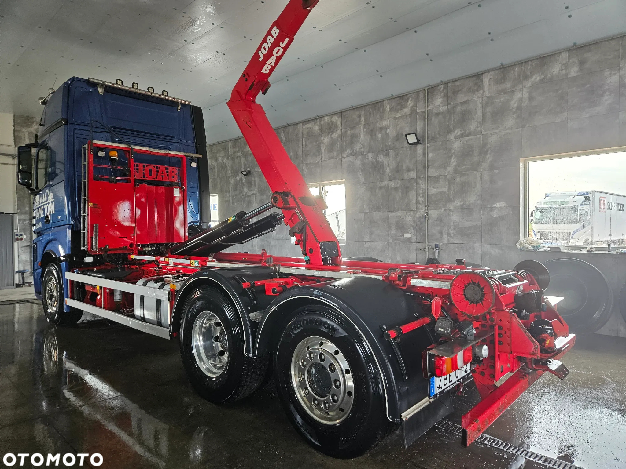 Mercedes-Benz Actros - 7