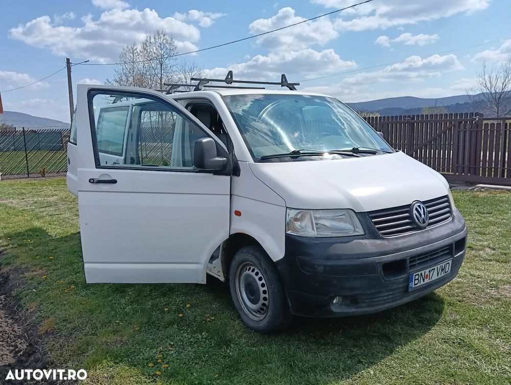 Volkswagen Transporter - 2