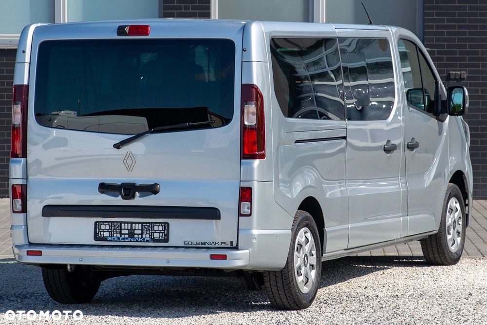 Renault Trafic - 2