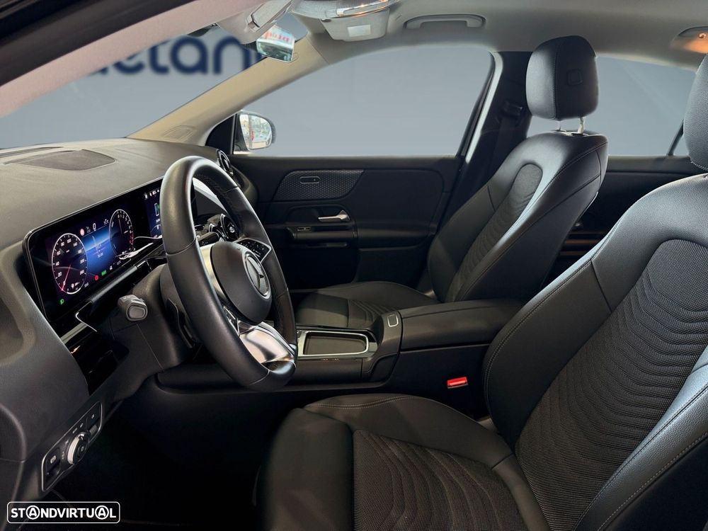 Mercedes-Benz GLA 250 e - 13