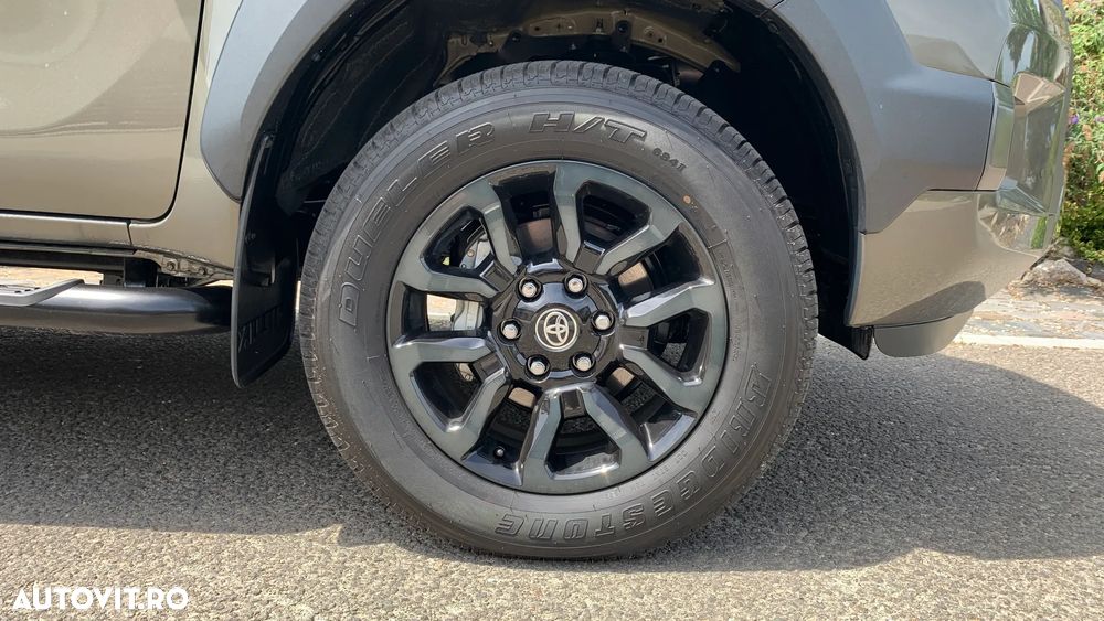 Toyota Hilux - 28