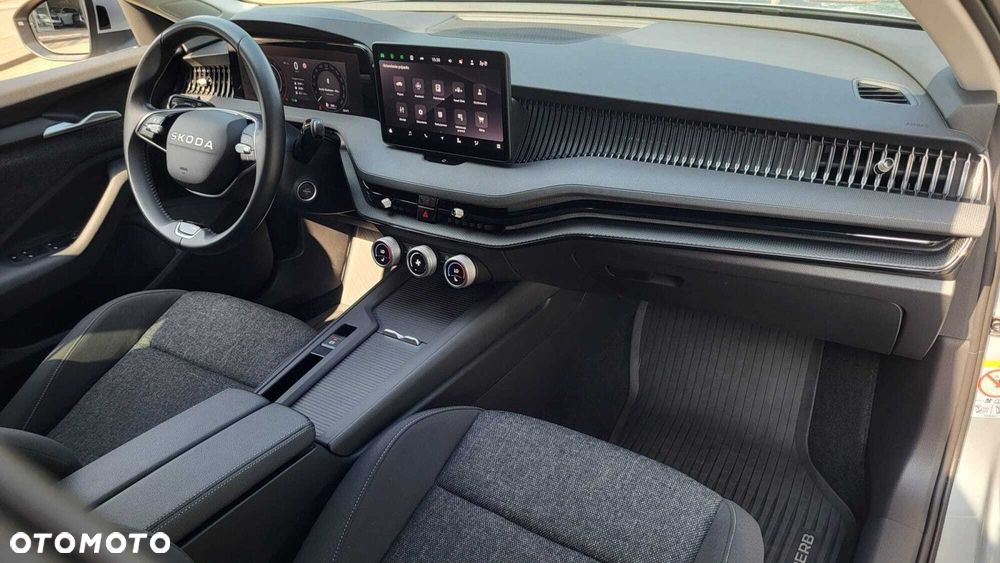 Skoda Superb - 16
