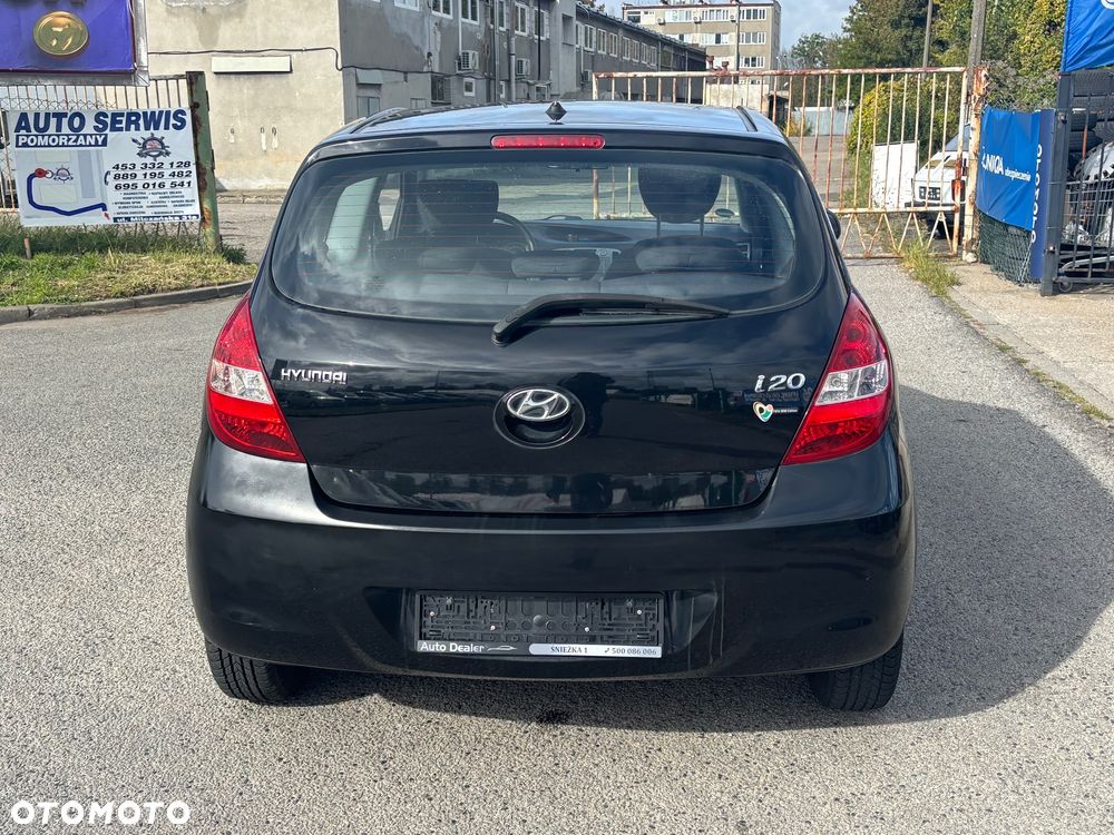 Hyundai i20 1.2 Classic + - 14
