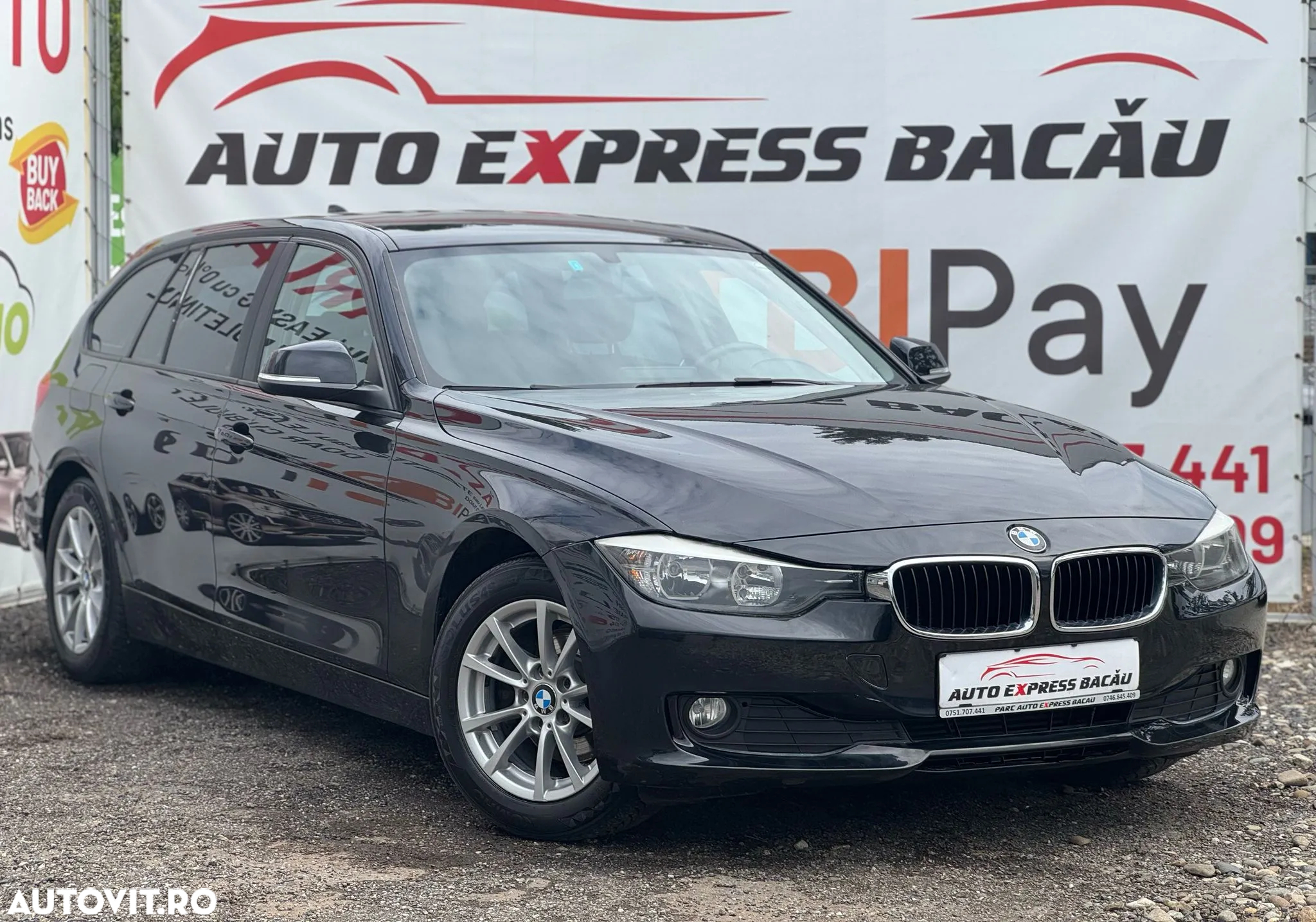 BMW Seria 3 318d Touring Aut. - 2