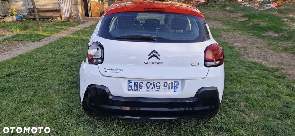 Citroën C3 Pure Tech 82 FEEL - 2