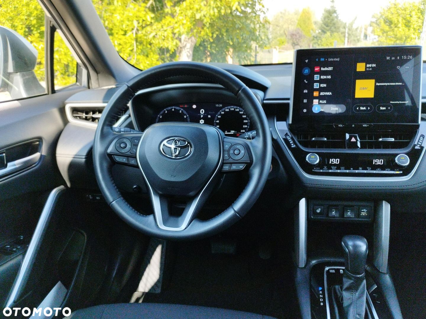 Toyota Corolla Cross - 14