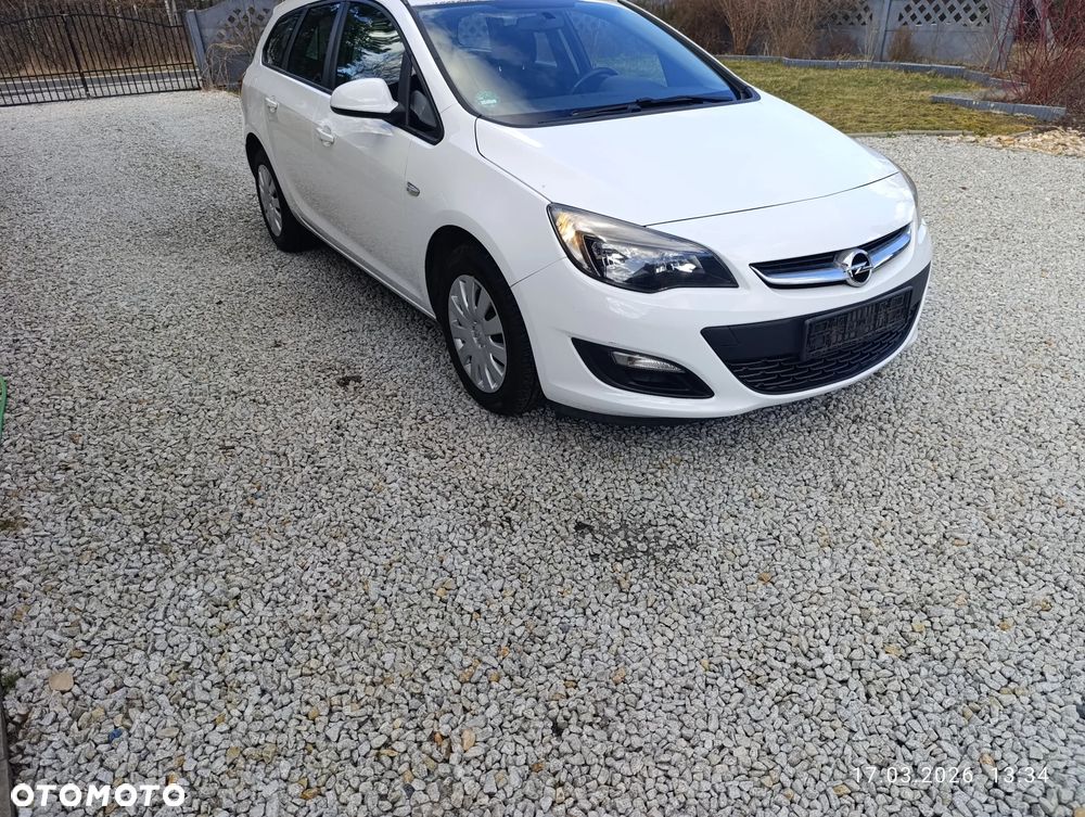 Opel Astra - 1