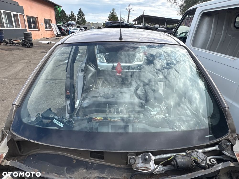 SZYBA PRZEDNIA NISSAN MICRA K12 - 1
