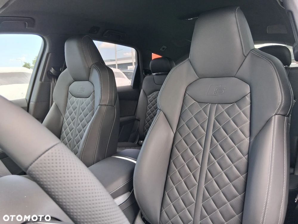 Audi Q7 - 7