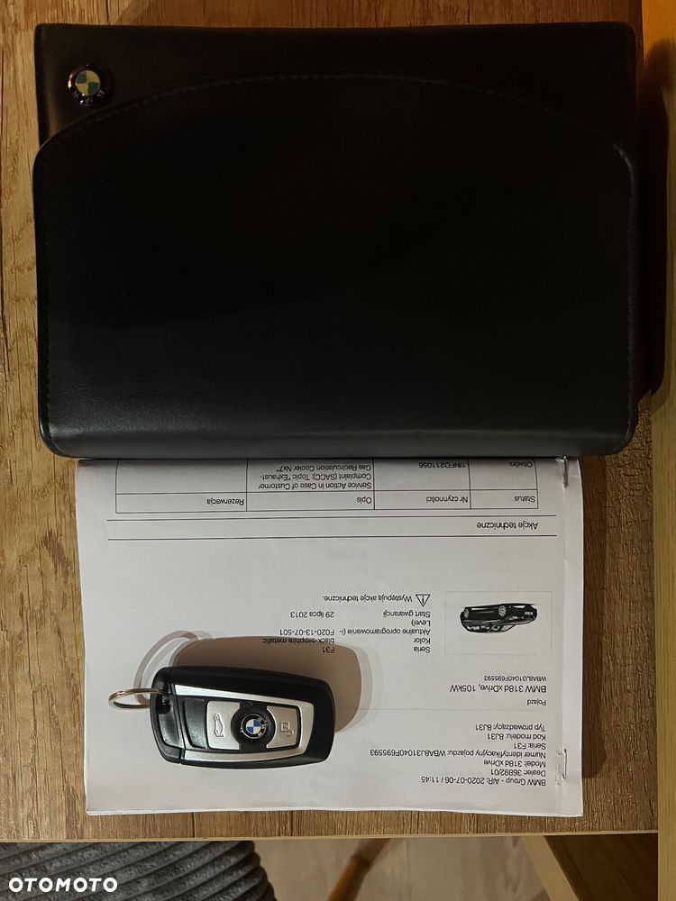 BMW Seria 3 318d xDrive Luxury Line - 21