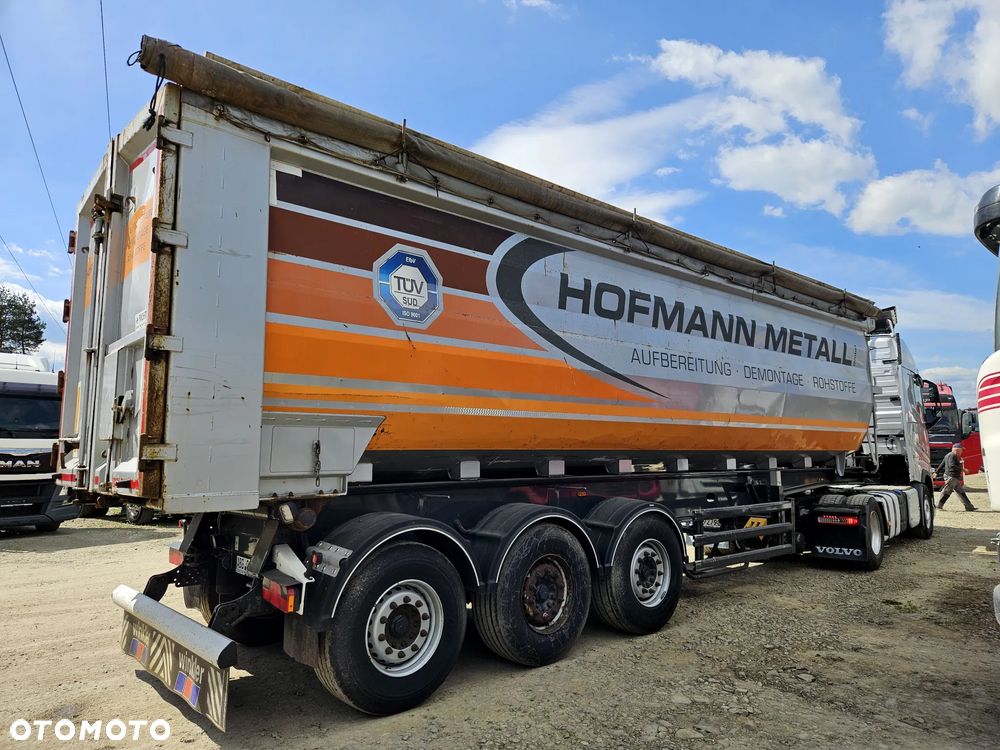 Stas S300 CX 55m3 / DO STALI / ZŁOMU / PODNOSZONA OŚ / OPONY 80% - 5