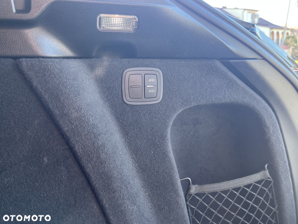 Porsche Macan GTS PDK - 10