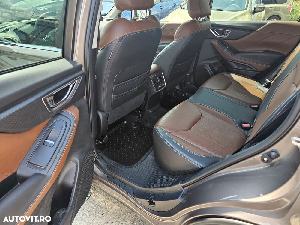 Subaru Forester 2.0ie Lineartronic Platinum - 14