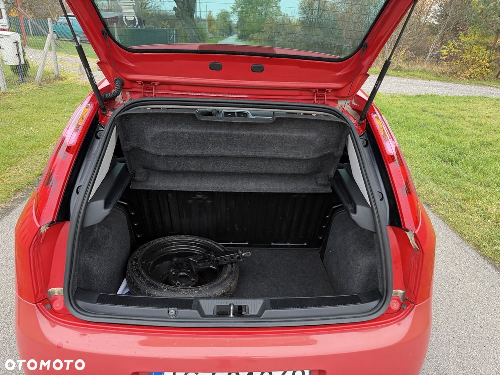 Fiat Grande Punto - 7