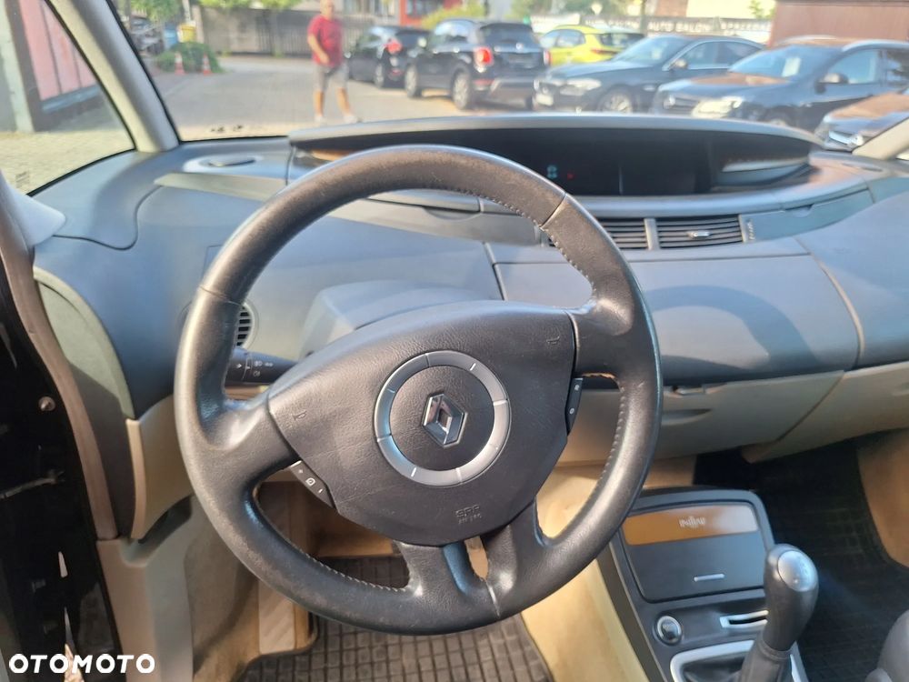 Renault Espace 2.0 Initiale - 28