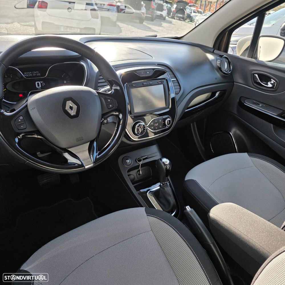 Renault Captur 1.2 TCe Exclusive EDC - 29