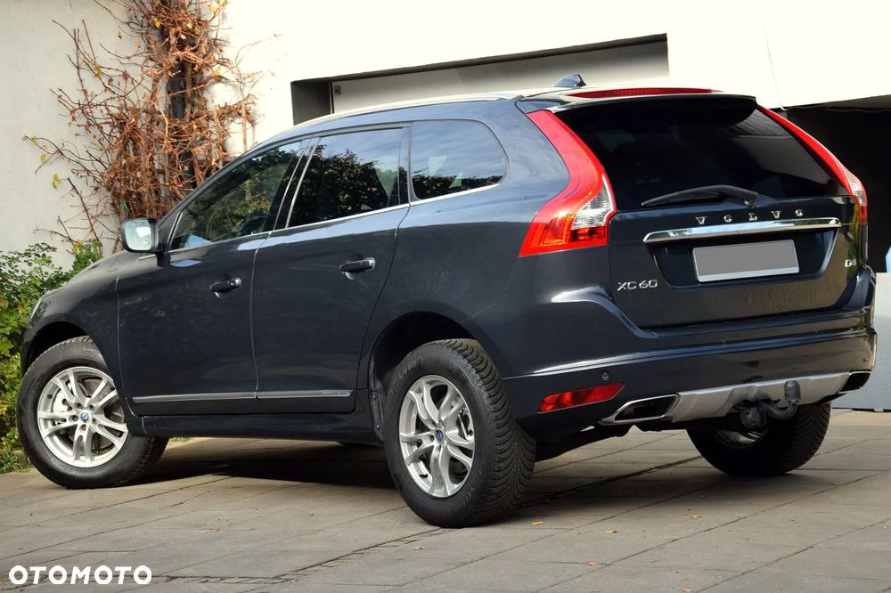 Volvo XC 60 - 4