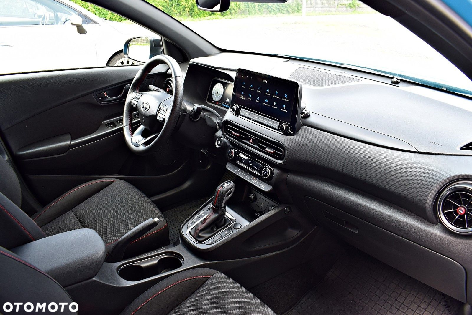 Hyundai Kona - 25