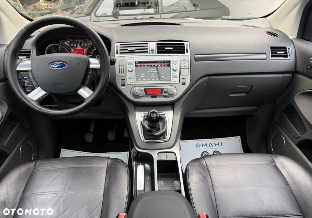 Ford Kuga - 19