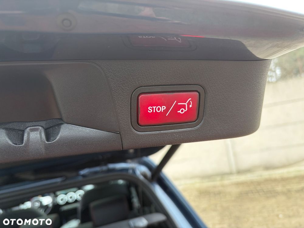 Mercedes-Benz Klasa B 200 7G-DCT AMG Line - 18