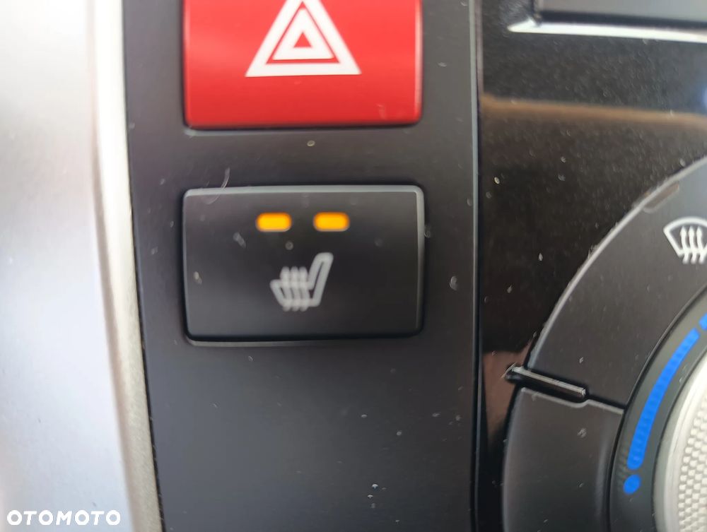 Kia Venga 1.4 CVVT Business Line - 24