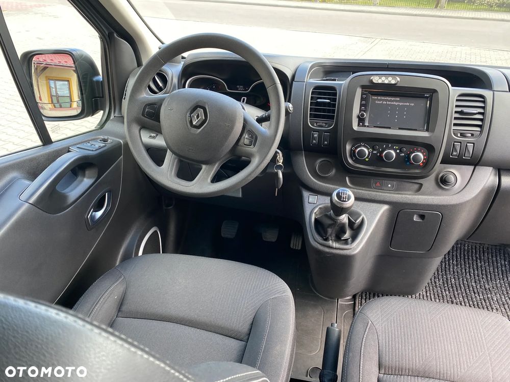 Renault Trafic Doka Brygadowa I REj. 11.2021 - 19