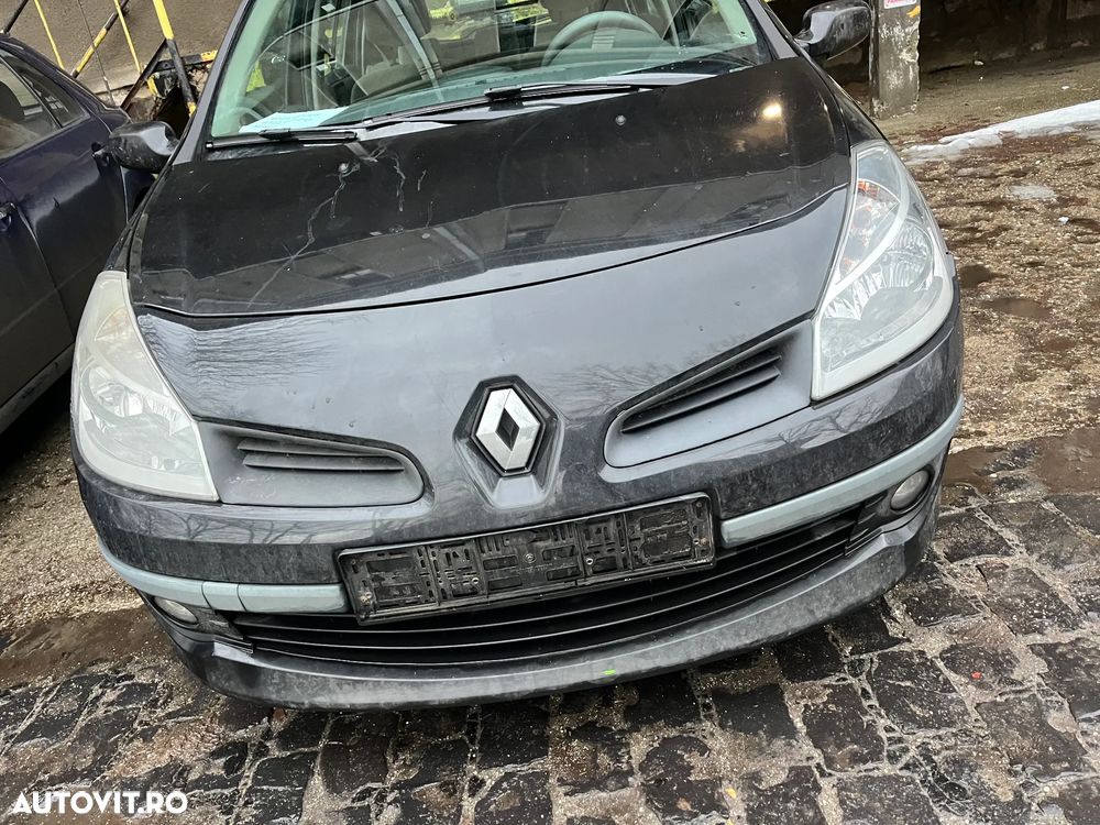 Bara fata completa Renault Clio 3 negru cu proiectoare 2005-2009 - 9